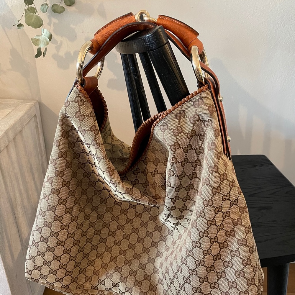 Gucci GG fabric large horsebit hobo bag